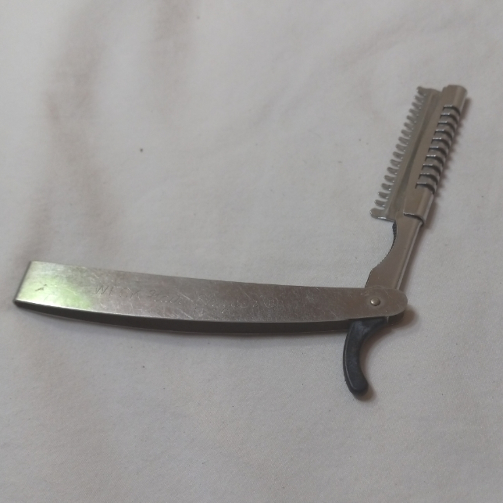 Vtg Wreck Hair Shaper 1970's